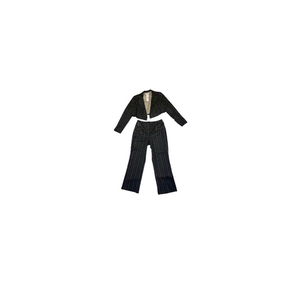 🆕 Topshop Charcoal and White Pinstripe Suit - Women’s Size 6